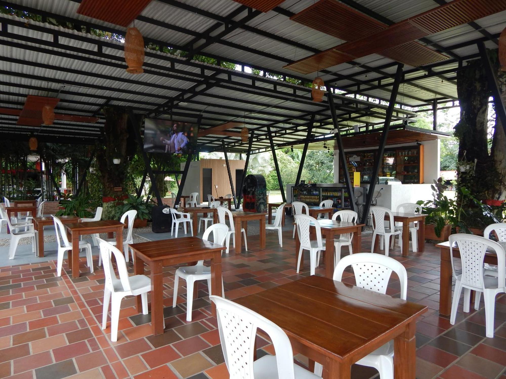 Hotel Campestre Las Palmas Sas Villavicencio Eksteriør bilde