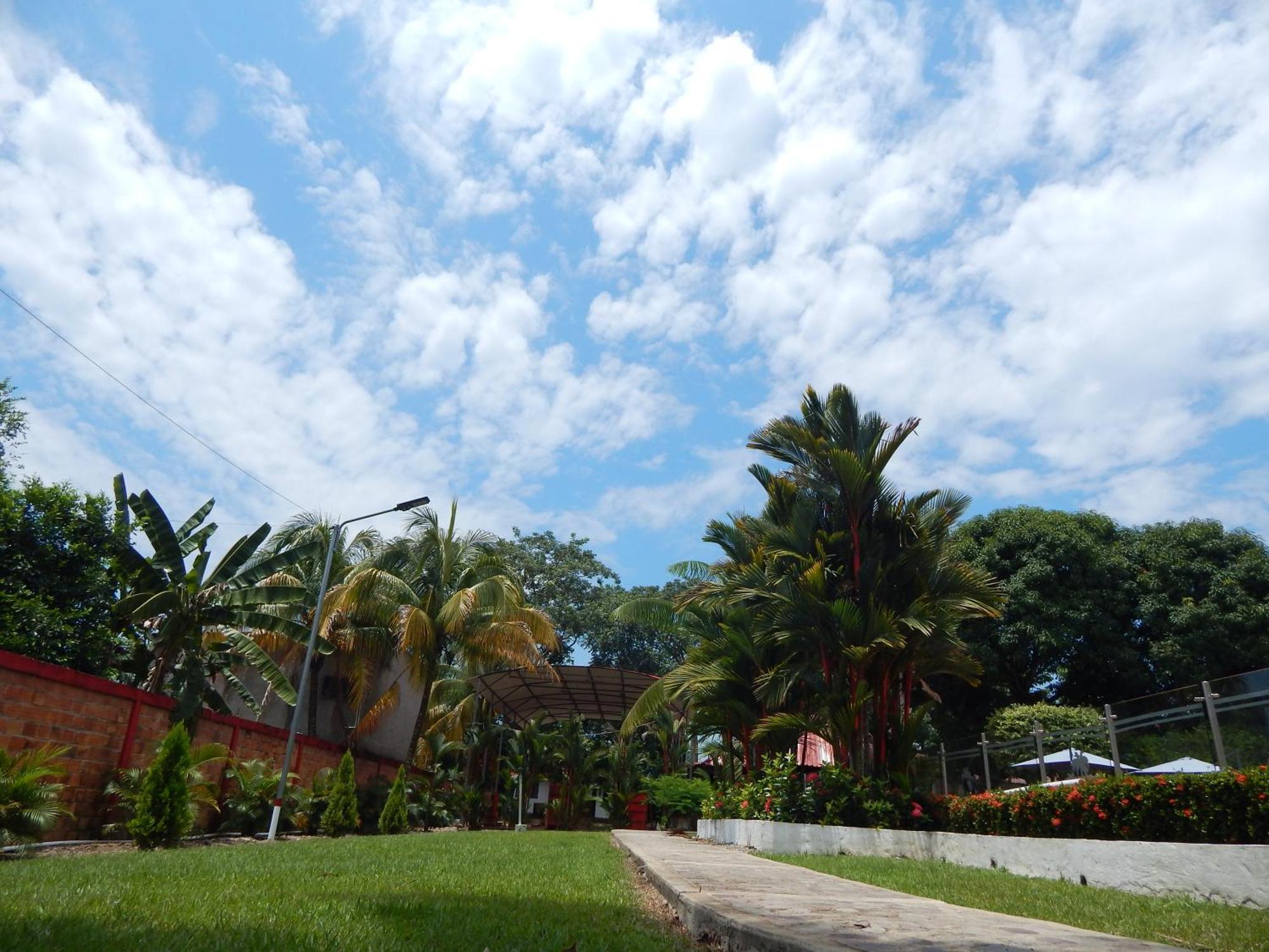 Hotel Campestre Las Palmas Sas Villavicencio Eksteriør bilde