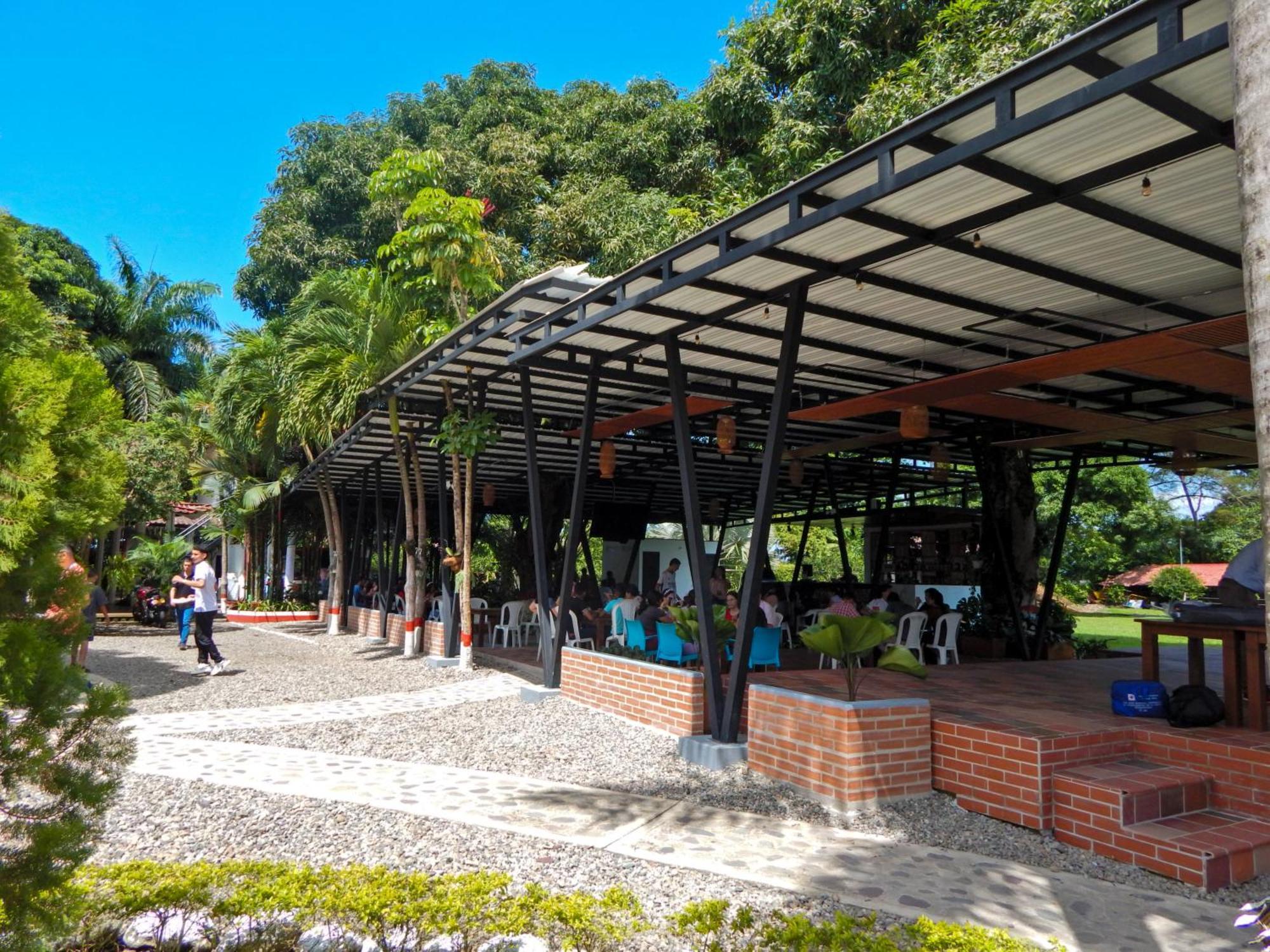Hotel Campestre Las Palmas Sas Villavicencio Eksteriør bilde